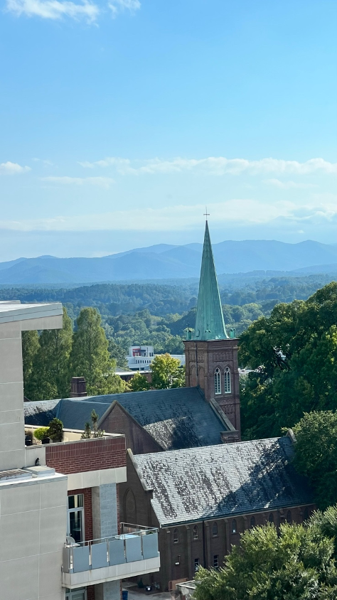 How to Plan a Romantic Weekend in Asheville, NC